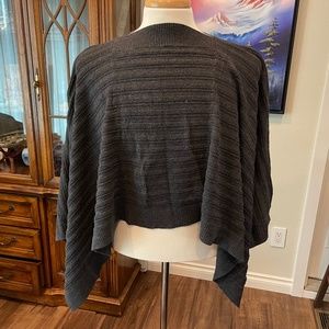 Lululemon forward flow poncho Dark Grey (OS)